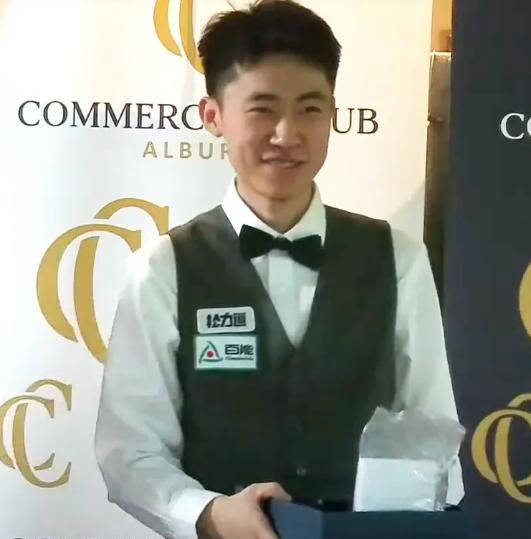 现年, 成为留下来, 取胜 现年, 成为留下来, 取胜